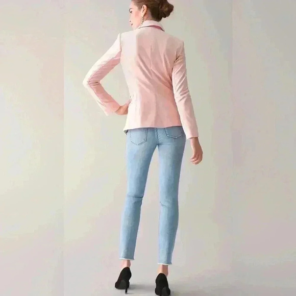 White House Black Market Pink Velvet Studio Blazer Size 6 - Picture 4 of 13